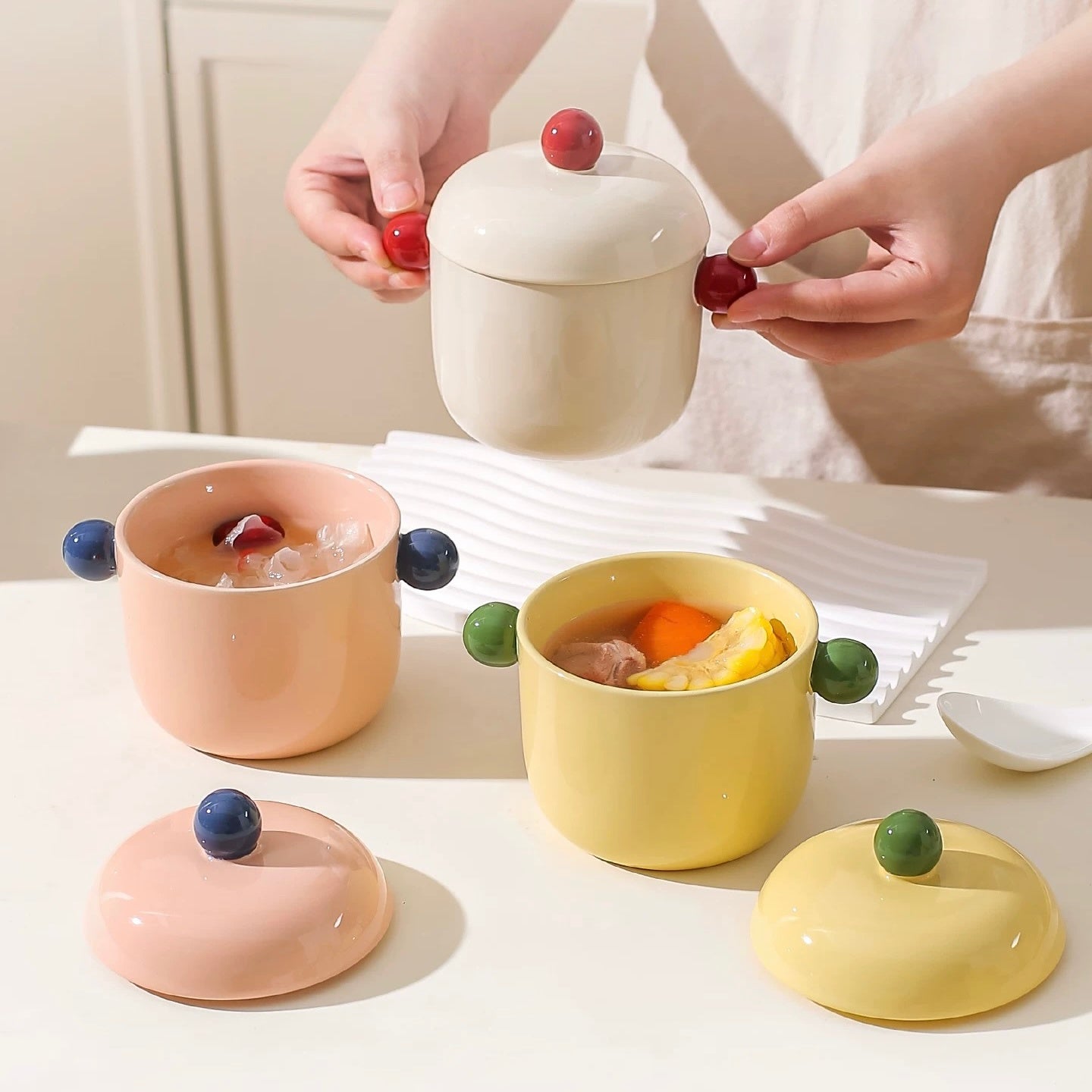 Cute Ceramic Double-Handle Stew Pot with Lid