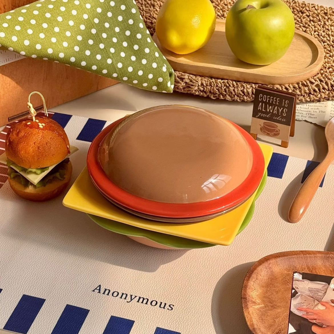 Hamburger Ceramic Bowl Plate Set