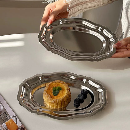 Oval Scalloped Edge Tray